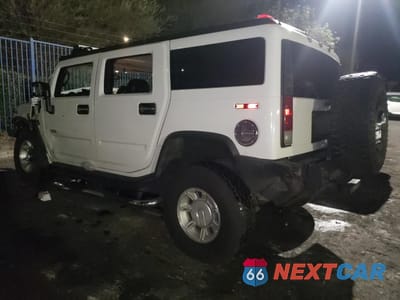Drugie zdjęcie samochodu z przodu: 2005 HUMMER H2 VIN:5GRGN23U75H126339 - miniatura