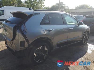 Trzecie zdjęcie samochodu z tyłu: 2024 KIA NIRO WIND VIN:KNDCR3L10R5112578 - miniatura