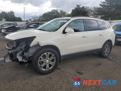 2015 CHEVROLET TRAVERSE LT 1GNKRGKD4FJ256580 - główne zdjęcie licytacji z USA - miniatura