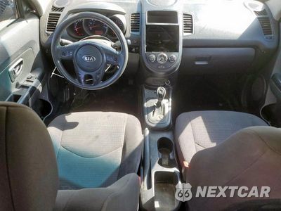 Zdjęcie 8 z 13 samochodu: 2013 KIA SOUL VIN:KNDJT2A58D7613191 - miniatura