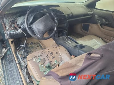 Zdjęcie 8 z 11 samochodu: 1995 CHEVROLET CAMARO Z28 VIN:2G1FP32P9S2195088 - miniatura