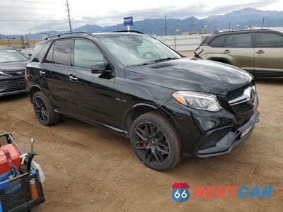 Czwarte zdjęcie samochodu z boku: 2018 MERCEDES-BENZ GLE 63 AMG-S 4MATIC VIN:4JGDA7FB0JB055078 - miniatura