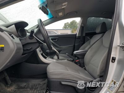 Zdjęcie 7 z 12 samochodu: 2011 HYUNDAI ELANTRA GLS VIN:KMHDH4AE9BU111990 - miniatura