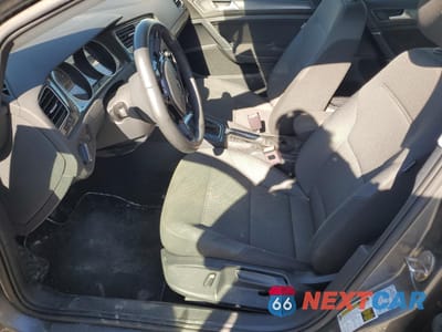 Zdjęcie 7 z 12 samochodu: 2019 VOLKSWAGEN GOLF S VIN:3VWG57AU9KM023722 - miniatura