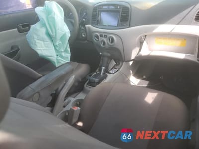 Zdjęcie 8 z 12 samochodu: 2007 HYUNDAI ACCENT GLS VIN:KMHCN46C37U100373 - miniatura