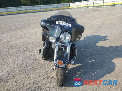 Drugie zdjęcie samochodu z przodu: 2007 HARLEY-DAVIDSON FLHTCUI VIN:1HD1FC4147Y687887 - miniatura