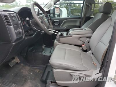 Zdjęcie 7 z 13 samochodu: 2016 CHEVROLET SILVERADO K3500 VIN:1GB4KYC89GF262722 - miniatura