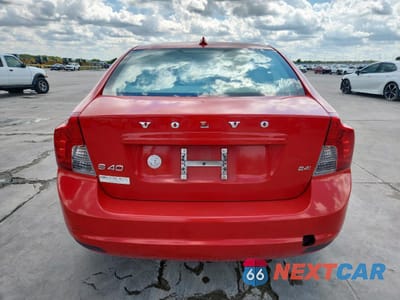 Zdjęcie 6 z 12 samochodu: 2010 VOLVO S40 2.4I VIN:YV1390MS3A2492036 - miniatura