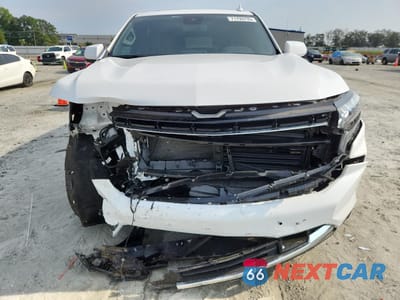 Piąte zdjęcie samochodu w środku: 2024 CHEVROLET TAHOE K1500 LT VIN:1GNSKNKD0RR410586 - miniatura