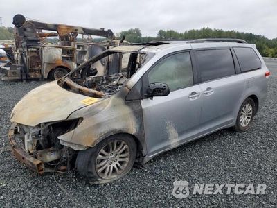 2013 TOYOTA SIENNA XLE 5TDYK3DC4DS313364 - główne zdjęcie licytacji z USA - miniatura