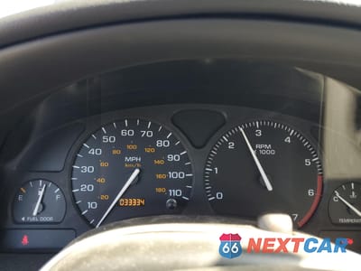 Zdjęcie 9 z 12 samochodu: 2001 SATURN SC1 VIN:1G8ZP128X1Z207319 - miniatura