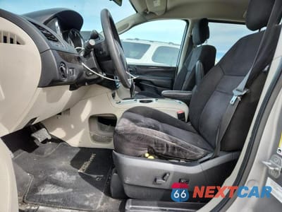 Zdjęcie 7 z 13 samochodu: 2014 DODGE GRAND CARAVAN SXT VIN:2C4RDGCG2ER205426 - miniatura
