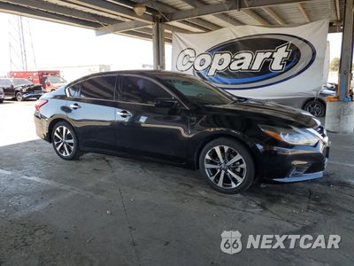 Czwarte zdjęcie samochodu z boku: 2016 NISSAN ALTIMA 2.5 VIN:1N4AL3APXGC167523 - miniatura