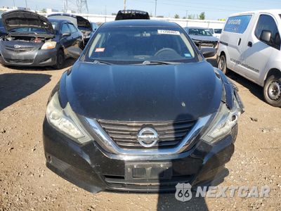 Piąte zdjęcie samochodu w środku: 2016 NISSAN ALTIMA 2.5 VIN:1N4AL3AP3GC147677 - miniatura
