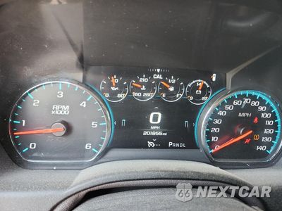 Zdjęcie 9 z 15 samochodu: 2017 GMC YUKON XL K1500 SLT VIN:1GKS2GKC1HR273236 - miniatura