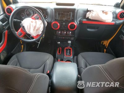 Zdjęcie 8 z 13 samochodu: 2013 JEEP WRANGLER UNLIMITED SAHARA VIN:1C4HJWEGXDL515262 - miniatura