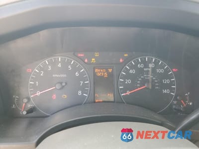 Zdjęcie 9 z 13 samochodu: 2012 NISSAN NV 2500 VIN:1N6BF0LY2CN102770 - miniatura