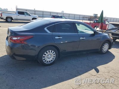 Trzecie zdjęcie samochodu z tyłu: 2018 NISSAN ALTIMA 2.5 VIN:1N4AL3AP8JC210585 - miniatura