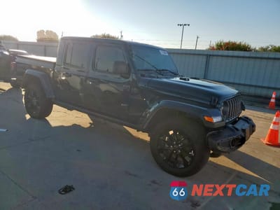 Czwarte zdjęcie samochodu z boku: 2025 JEEP GLADIATOR SPORT VIN:1C6PJTAG2SL509315 - miniatura