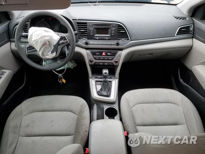 Zdjęcie 8 z 15 samochodu: 2017 HYUNDAI ELANTRA SE VIN:KMHD74LF4HU072582 - miniatura