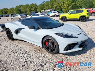 Czwarte zdjęcie samochodu z boku: 2023 CHEVROLET CORVETTE STINGRAY 3LT VIN:1G1YC3D42P5132515 - miniatura