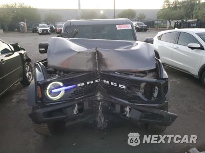 Piąte zdjęcie samochodu w środku: 2022 FORD BRONCO BASE VIN:1FMDE5CP7NLA96607 - miniatura