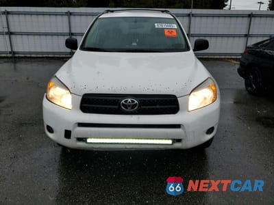 Piąte zdjęcie samochodu w środku: 2007 TOYOTA RAV4 VIN:JTMBD33V575075215 - miniatura