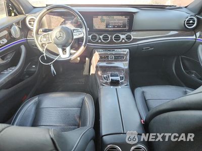 Zdjęcie 8 z 13 samochodu: 2019 MERCEDES-BENZ E 450 4MATIC VIN:WDDZF6JB6KA494537 - miniatura