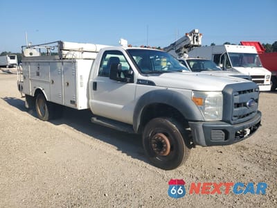 Czwarte zdjęcie samochodu z boku: 2014 FORD F450 SUPER DUTY VIN:1FDUF4GY6EEA62513 - miniatura