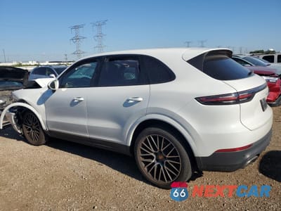 Drugie zdjęcie samochodu z przodu: 2021 PORSCHE CAYENNE VIN:WP1AA2AY8MDA02187 - miniatura
