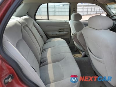 Zdjęcie 10 z 12 samochodu: 2000 FORD CROWN VICTORIA LX VIN:2FAFP74W4YX100974 - miniatura