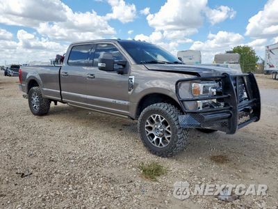 Czwarte zdjęcie samochodu z boku: 2021 FORD F350 SUPER DUTY VIN:1FT8W3BT0MED19806 - miniatura