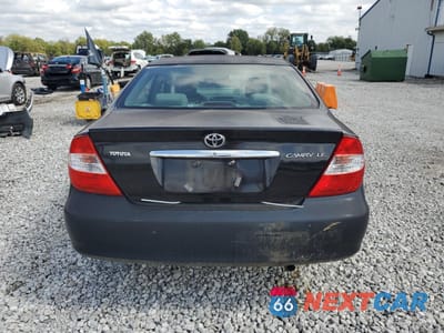 Zdjęcie 6 z 12 samochodu: 2004 TOYOTA CAMRY LE VIN:4T1BE32K24U355031 - miniatura
