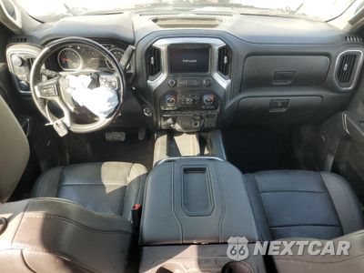 Zdjęcie 8 z 16 samochodu: 2021 CHEVROLET SILVERADO K1500 LTZ VIN:1GCUYGED0MZ158404 - miniatura
