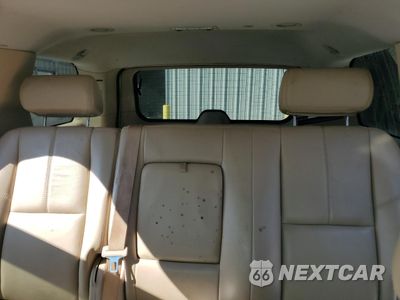 Zdjęcie 10 z 14 samochodu: 2007 CHEVROLET TAHOE K1500 VIN:1GNFK13067J116482 - miniatura