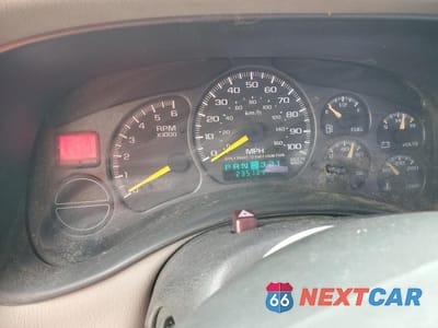 Zdjęcie 9 z 13 samochodu: 1999 CHEVROLET SILVERADO C1500 VIN:1GCEC14VXXZ186905 - miniatura
