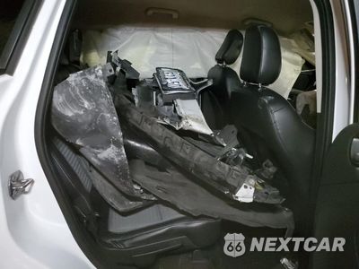 Zdjęcie 10 z 12 samochodu: 2019 FORD ESCAPE SE VIN:1FMCU0GD8KUA20353 - miniatura