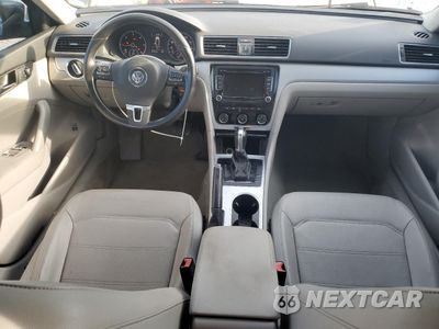 Zdjęcie 8 z 12 samochodu: 2013 VOLKSWAGEN PASSAT SE VIN:1VWBN7A33DC135809 - miniatura