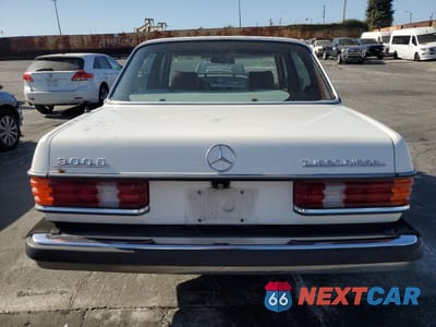 Zdjęcie 6 z 12 samochodu: 1982 MERCEDES-BENZ 300 DT VIN:WDBAB33A5CB003942 - miniatura