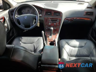 Zdjęcie 8 z 13 samochodu: 2004 VOLVO XC70 VIN:YV1SZ59H141140850 - miniatura