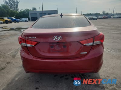 Zdjęcie 6 z 13 samochodu: 2012 HYUNDAI ELANTRA GLS VIN:KMHDH4AE4CU490107 - miniatura