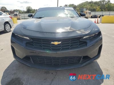 Piąte zdjęcie samochodu w środku: 2019 CHEVROLET CAMARO LS VIN:1G1FB1RS4K0103335 - miniatura