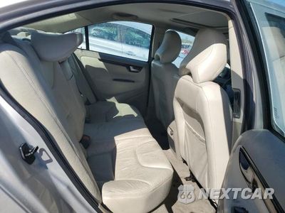 Zdjęcie 10 z 12 samochodu: 2002 VOLV S60 2.4T VIN:YV1RS58DX22153718 - miniatura