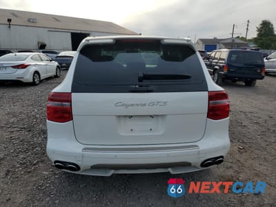 Zdjęcie 6 z 13 samochodu: 2008 PORSCHE CAYENNE GTS VIN:WP1AD29P38LA73313 - miniatura