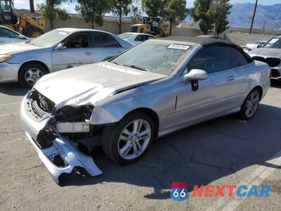 2007 MERCEDES-BENZ CLK 350 WDBTK56F97F221229 - główne zdjęcie licytacji z USA - miniatura