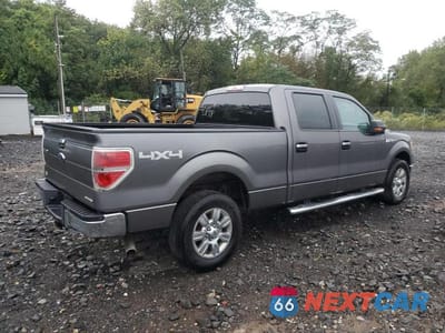 Trzecie zdjęcie samochodu z tyłu: 2011 FORD F150 SUPERCREW VIN:1FTFW1EF1BKD15909 - miniatura