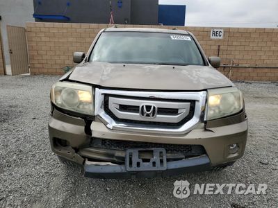 Piąte zdjęcie samochodu w środku: 2010 HONDA PILOT EXL VIN:5FNYF3H60AB020991 - miniatura
