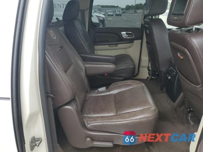 Zdjęcie 11 z 14 samochodu: 2011 CADILLAC ESCALADE ESV PLATINUM VIN:1GYS3KEF2BR252883 - miniatura