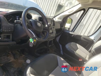 Zdjęcie 8 z 14 samochodu: 2023 RAM PROMASTER CARGO VAN VIN:3C6LRVAG9PE521934 - miniatura