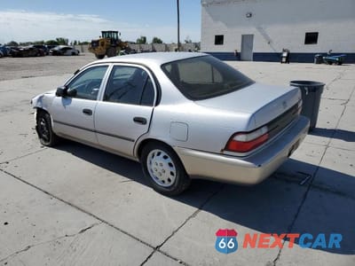 Drugie zdjęcie samochodu z przodu: 1996 TOYOTA COROLLA BASE VIN:2T1BA02E9TC155123 - miniatura